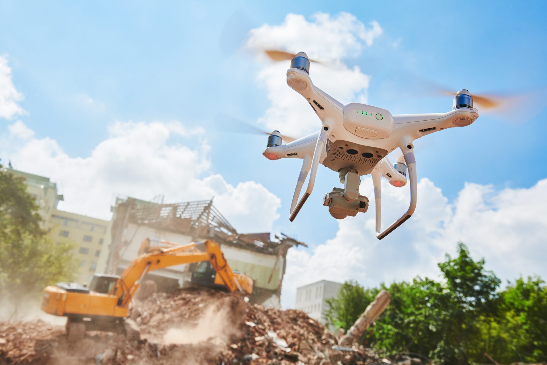 Aerial inspection of structures by ALIGA